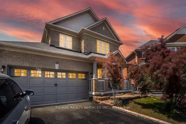 21 Milkweed Cres, House detached with 3 bedrooms, 3 bathrooms and 6 parking in Brampton ON | Image 12