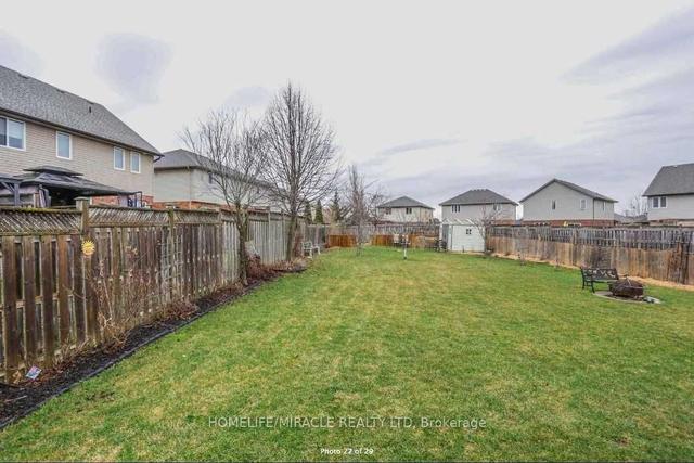 563 Hummingbird Cres, House semidetached with 3 bedrooms, 3 bathrooms and 4 parking in Woodstock ON | Image 20