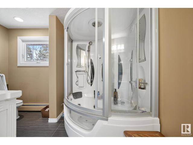 2015 41 Av Sw, House detached with 3 bedrooms, 2 bathrooms and null parking in Edmonton AB | Image 42