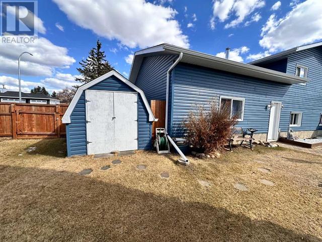 602 19 Street, House detached with 3 bedrooms, 1 bathrooms and 6 parking in Wainwright AB | Image 33