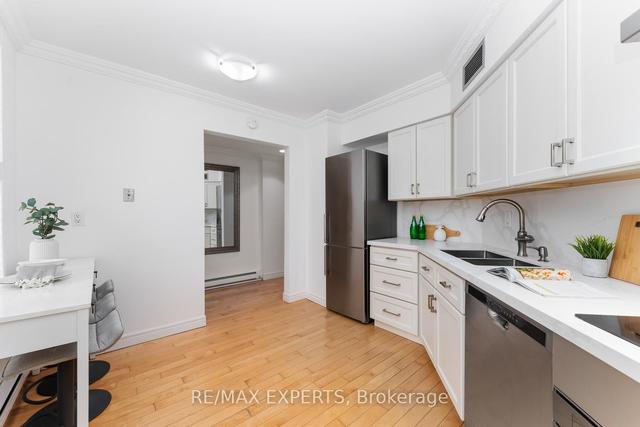 1 - 52 St Nicholas St, Townhouse with 1 bedrooms, 2 bathrooms and 2 parking in Toronto ON | Image 36