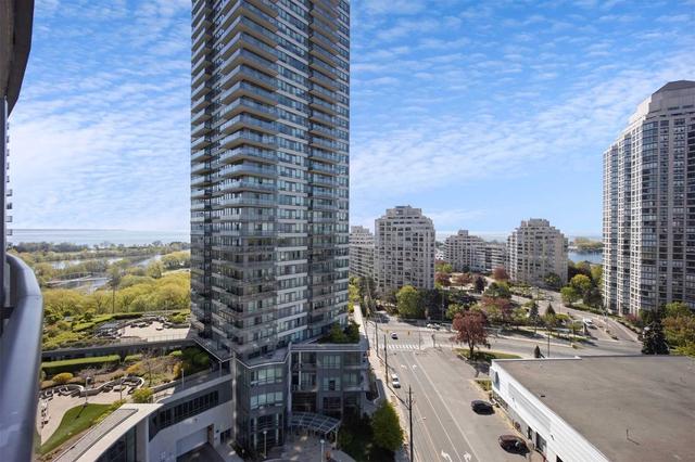 1202 - 15 Legion Rd W, Condo with 2 bedrooms, 1 bathrooms and 1 parking in Toronto ON | Image 11