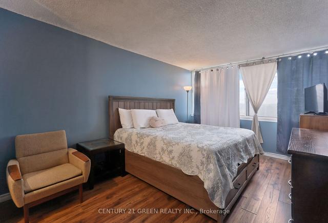 501 - 10 Markbrook Lane, Condo with 2 bedrooms, 2 bathrooms and 1 parking in Toronto ON | Image 6