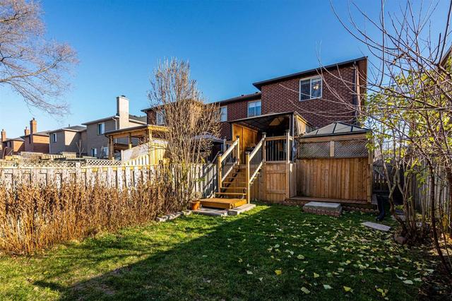 1295 Treeland St, House attached with 2 bedrooms, 4 bathrooms and 3 parking in Burlington ON | Image 21