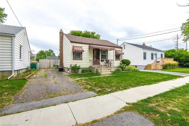 4 Cosby Ave, House detached with 1 bedrooms, 2 bathrooms and 2 parking in St. Catharines ON | Image 21