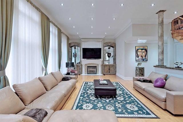 63 Mapledown Way, House detached with 5 bedrooms, 6 bathrooms and 9 parking in Vaughan ON | Image 39