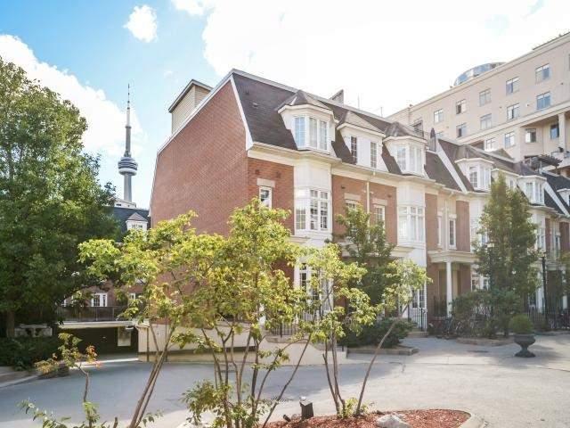 th 2 - 11 Niagara St, Townhouse with 2 bedrooms, 2 bathrooms and 1 parking in Toronto ON | Image 2