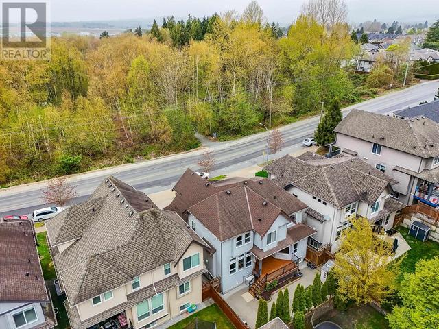 11632 Harris Road, House detached with 5 bedrooms, 4 bathrooms and 6 parking in Pitt Meadows BC | Image 35