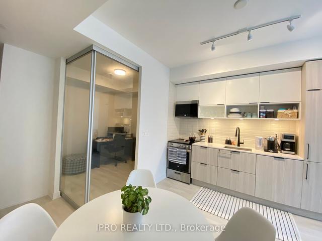 s448 - 35 Rolling Mills Rd, Condo with 2 bedrooms, 1 bathrooms and 1 parking in Toronto ON | Image 10
