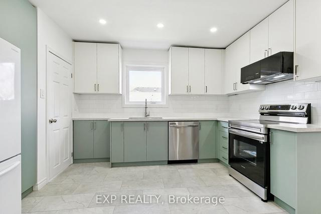 36 Twenty Fourth St, House detached with 3 bedrooms, 2 bathrooms and 2 parking in Toronto ON | Image 34