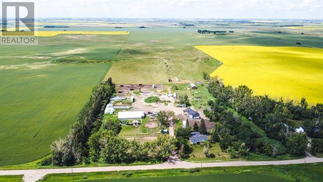 30146 Range Road 270, House other with 3 bedrooms, 2 bathrooms and 10 parking in Mountain View County AB | Image 35