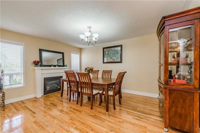 863 Bethany Cres, House detached with 4 bedrooms, 4 bathrooms and 3 parking in Mississauga ON | Image 6