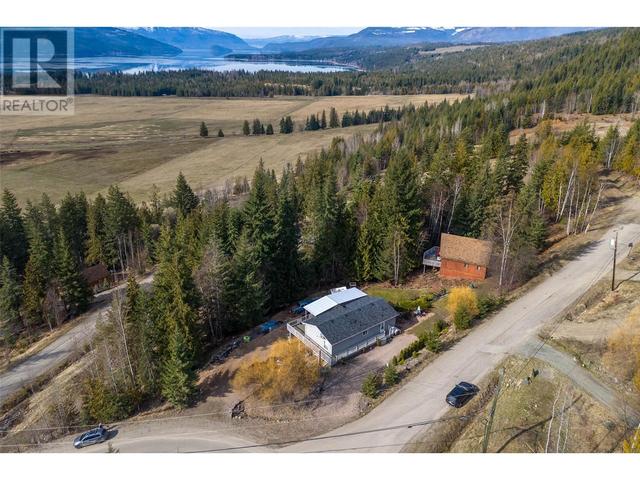 2715 Fraser Road, House other with 3 bedrooms, 3 bathrooms and 6 parking in Columbia Shuswap F BC | Image 39