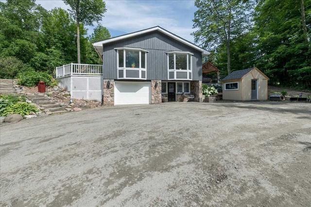 1330 Line 1 S. Line, House detached with 2 bedrooms, 3 bathrooms and 20 parking in Oro Medonte ON | Image 1