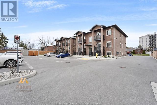 205 - 233 Watson, Condo with 2 bedrooms, 2 bathrooms and null parking in Windsor ON | Image 9