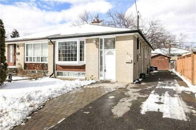 upper - 213 Alsace Rd, House semidetached with 3 bedrooms, 1 bathrooms and 2 parking in Richmond Hill ON | Image 1