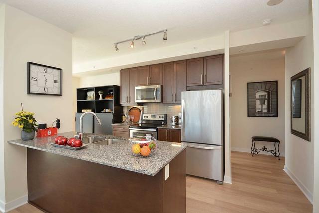 1502 - 3975 Grand Park Dr, Condo with 2 bedrooms, 2 bathrooms and 1 parking in Mississauga ON | Image 6