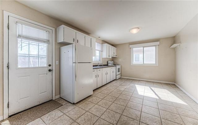 114b Lillian Drive, House semidetached with 3 bedrooms, 1 bathrooms and null parking in Waterloo ON | Image 5