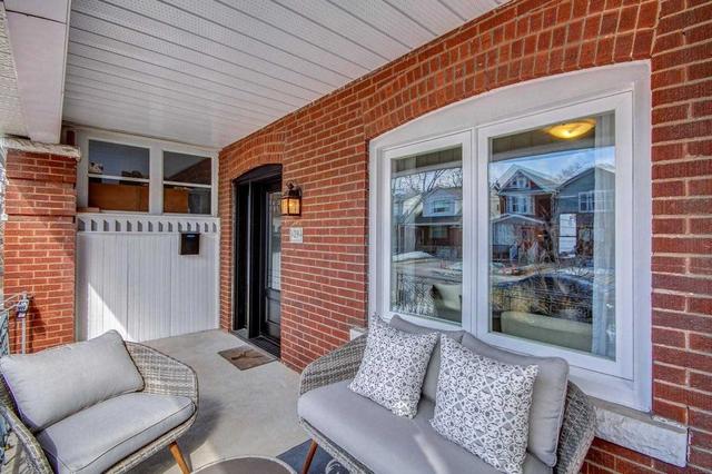 129 Dewhurst Blvd, House semidetached with 3 bedrooms, 2 bathrooms and 5 parking in Toronto ON | Image 23