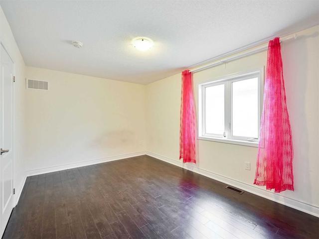28 Mincing Tr, House detached with 4 bedrooms, 4 bathrooms and 5 parking in Brampton ON | Image 20
