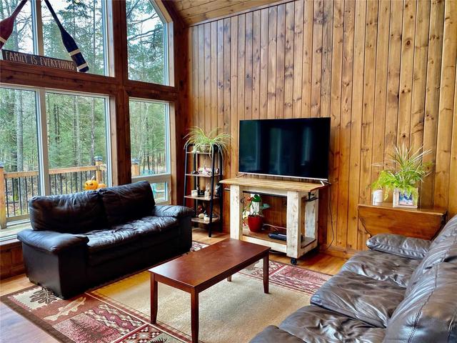 86 Highway 510, House detached with 3 bedrooms, 2 bathrooms and 10 parking in Magnetawan ON | Image 20