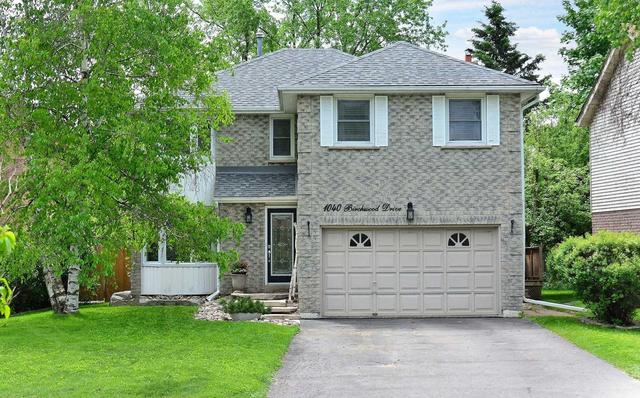 1040 Birchwood Dr, House detached with 4 bedrooms, 3 bathrooms and 6 parking in Newmarket ON | Image 1
