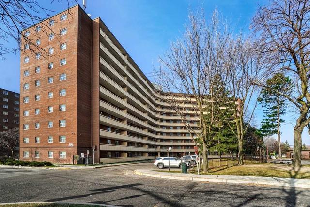 110 - 3555 Derry Rd E, Condo with 2 bedrooms, 1 bathrooms and 1 parking in Mississauga ON | Image 11