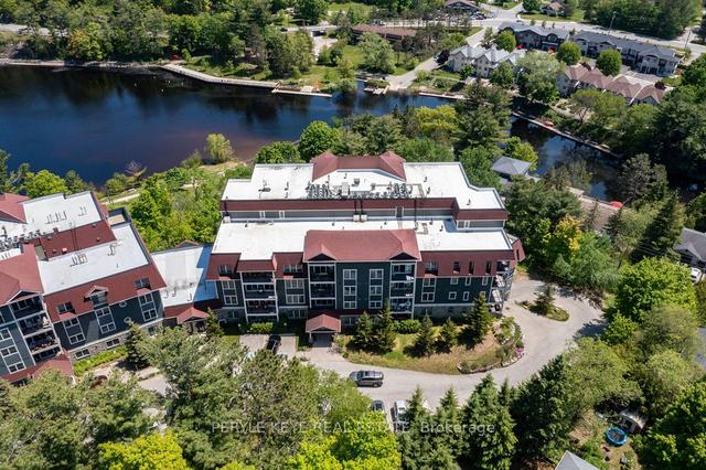 114 - 10 b Kimberley Ave, Condo with 2 bedrooms, 2 bathrooms and 1 parking in Bracebridge ON | Image 31