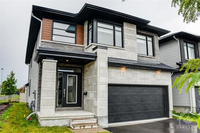 130 Crevasse Road, House detached with 4 bedrooms, 3 bathrooms and 4 parking in Ottawa ON | Image 2