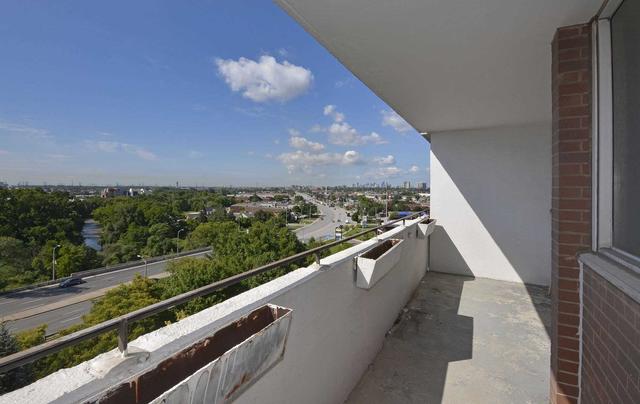 701 - 14 Neilson Dr, Condo with 3 bedrooms, 2 bathrooms and 1 parking in Toronto ON | Image 14