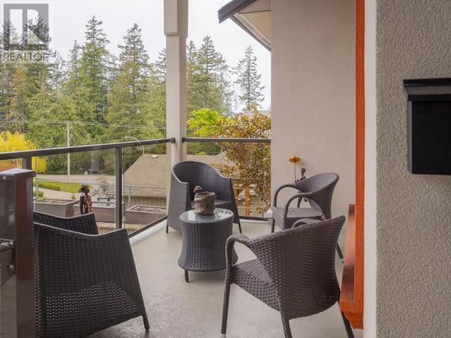 6929 Retaskit Crt, House detached with 5 bedrooms, 4 bathrooms and 2 parking in Powell River BC | Image 22