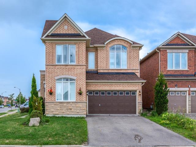 160 Earlsbridge Blvd, House detached with 4 bedrooms, 4 bathrooms and 4 parking in Brampton ON | Image 2