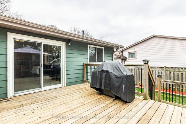 88 Wendover Dr, House semidetached with 2 bedrooms, 2 bathrooms and 3 parking in Hamilton ON | Image 27
