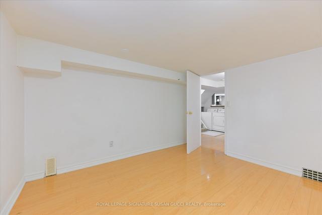 1 Holland Ave, House detached with 4 bedrooms, 3 bathrooms and 2 parking in Toronto ON | Image 26