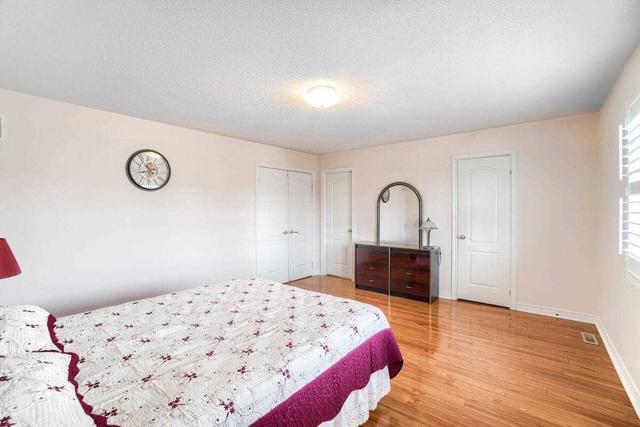 10 Tatra Cres, House detached with 4 bedrooms, 4 bathrooms and 4 parking in Brampton ON | Image 16