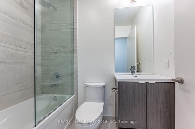 1107 - 138 Downes St, Condo with 1 bedrooms, 1 bathrooms and 0 parking in Toronto ON | Image 8