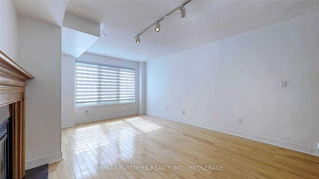 712 - 29 Rosebank Dr, Townhouse with 2 bedrooms, 3 bathrooms and 1 parking in Toronto ON | Image 37