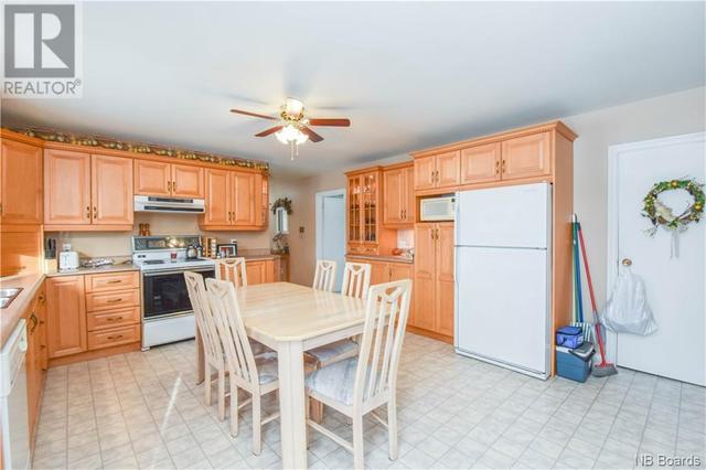 11542 - 11 Route, House detached with 3 bedrooms, 1 bathrooms and null parking in Inkerman NB | Image 16