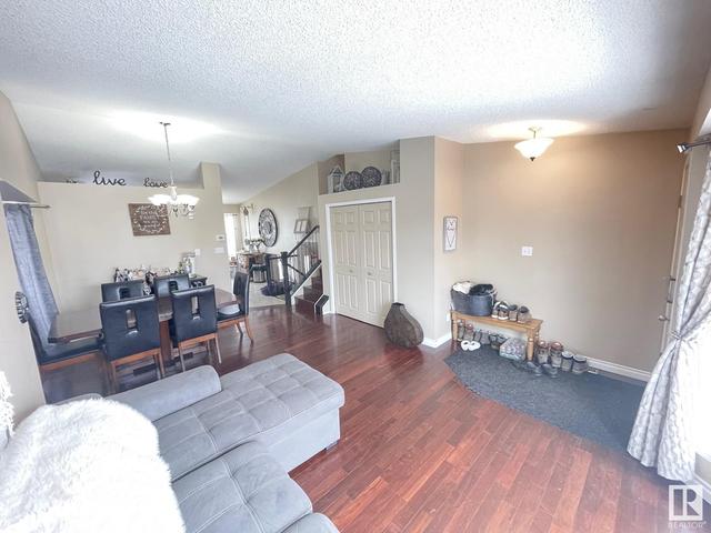 5303 154a Av Nw, House detached with 4 bedrooms, 0 bathrooms and 5 parking in Edmonton AB | Image 8