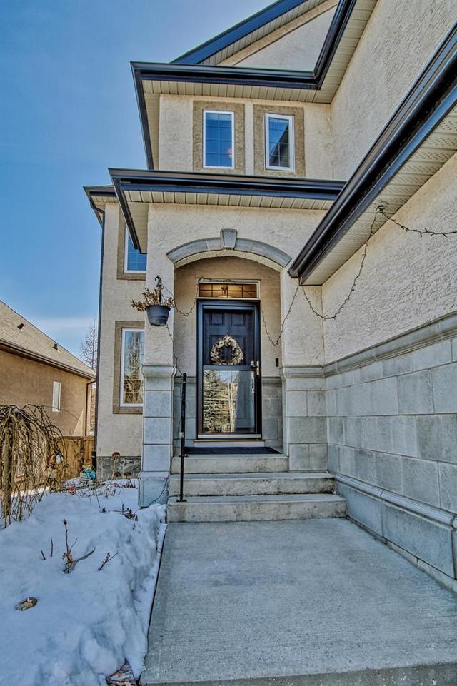 23 Tuscany Estates Drive Nw, House detached with 4 bedrooms, 3 bathrooms and 6 parking in Calgary AB | Image 4