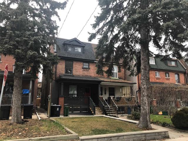 upper - 20 Wallace Ave, House semidetached with 3 bedrooms, 1 bathrooms and 1 parking in Toronto ON | Image 1