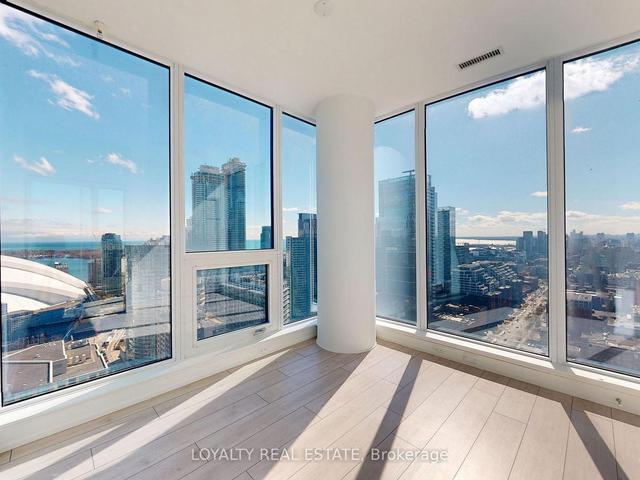 3602 - 55 Mercer St, Condo with 3 bedrooms, 2 bathrooms and 0 parking in Toronto ON | Image 9
