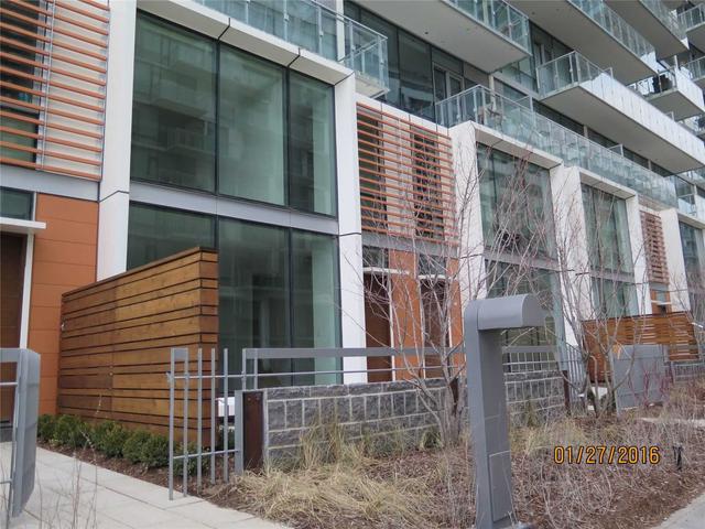 th113 - 39 Queens Quay E, Townhouse with 2 bedrooms, 3 bathrooms and 2 parking in Toronto ON | Image 4