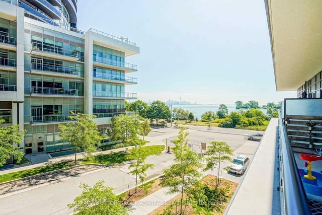 th4 - 39 Annie Craig Dr, Townhouse with 2 bedrooms, 3 bathrooms and 1 parking in Toronto ON | Image 19