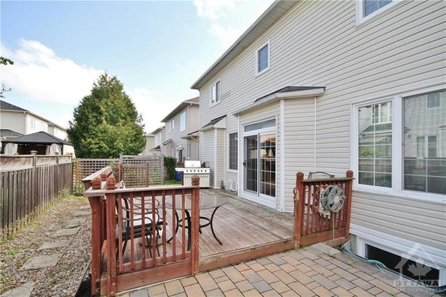 212 Annapolis Circle, House detached with 5 bedrooms, 4 bathrooms and 6 parking in Ottawa ON | Image 30