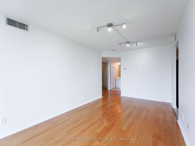 1811 - 28 Harrison Garden Blvd, Condo with 2 bedrooms, 2 bathrooms and 1 parking in Toronto ON | Image 9