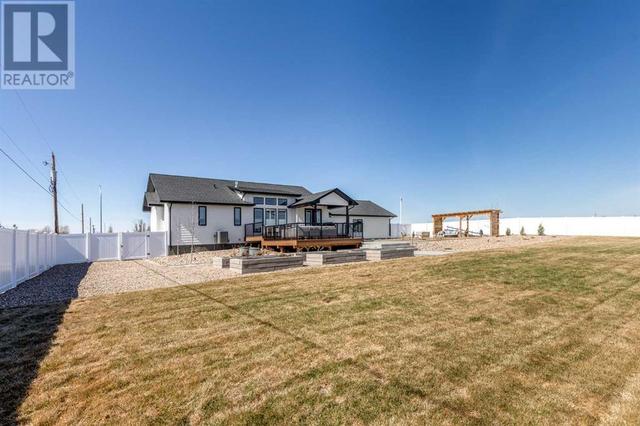 302 Yuma Court, House detached with 5 bedrooms, 3 bathrooms and 6 parking in Cypress County AB | Image 41