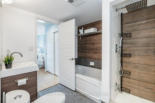 th 10 - 208 Niagara St, Townhouse with 3 bedrooms, 2 bathrooms and 1 parking in Toronto ON | Image 11