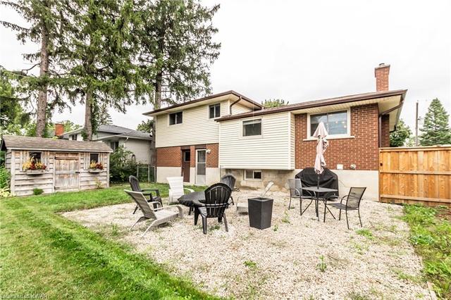 52 Glenburnie Drive, House detached with 3 bedrooms, 1 bathrooms and 3 parking in Guelph ON | Image 35