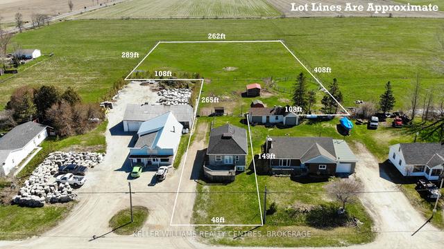 2854 Highway 6 Rd, House detached with 2 bedrooms, 2 bathrooms and 6 parking in Northern Bruce Peninsula ON | Image 1